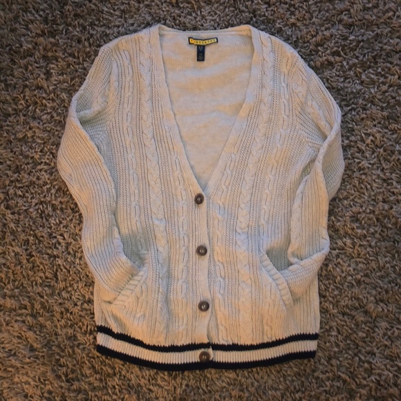 Cardigan - Picture 1 of 5